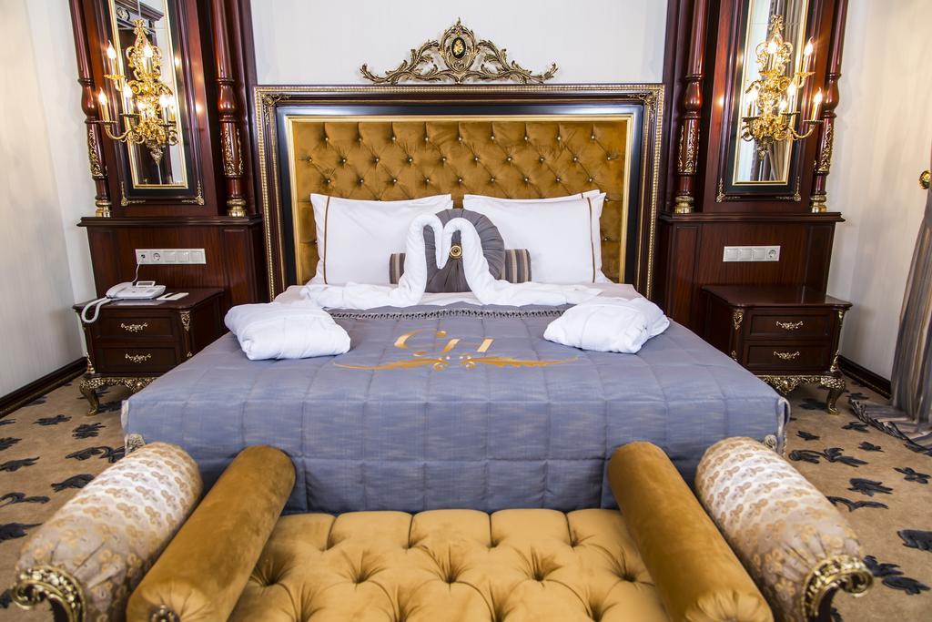 Otel Cassiel 4*