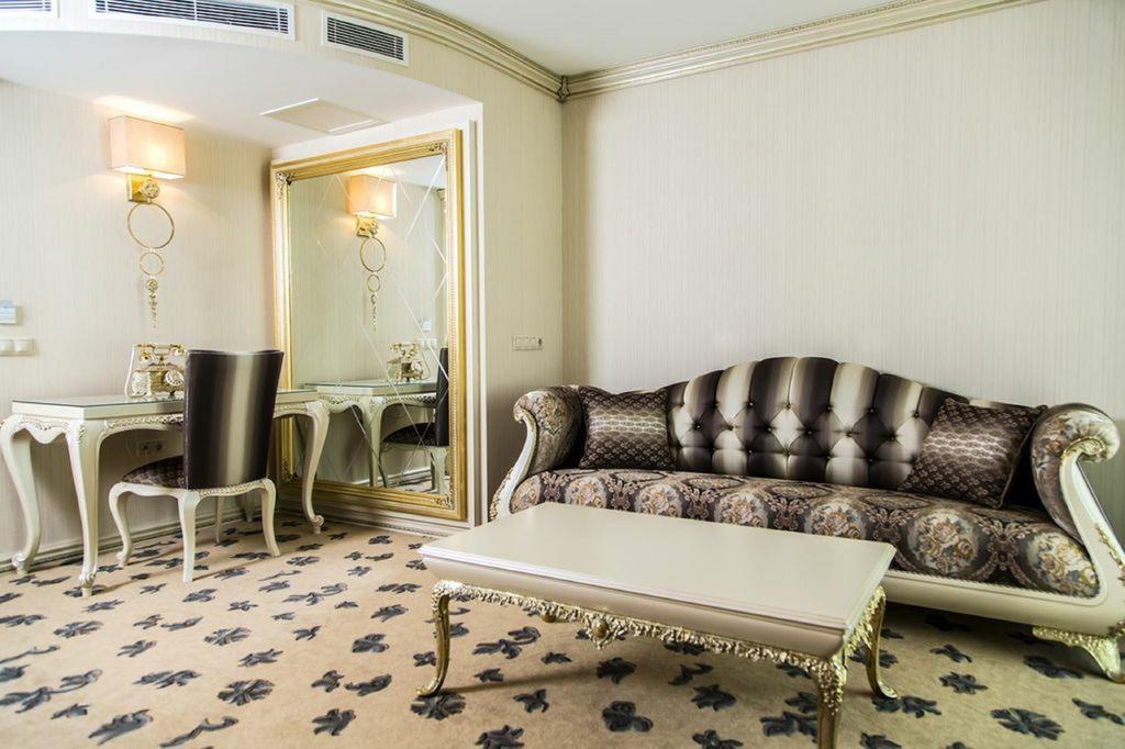 Otel Cassiel
