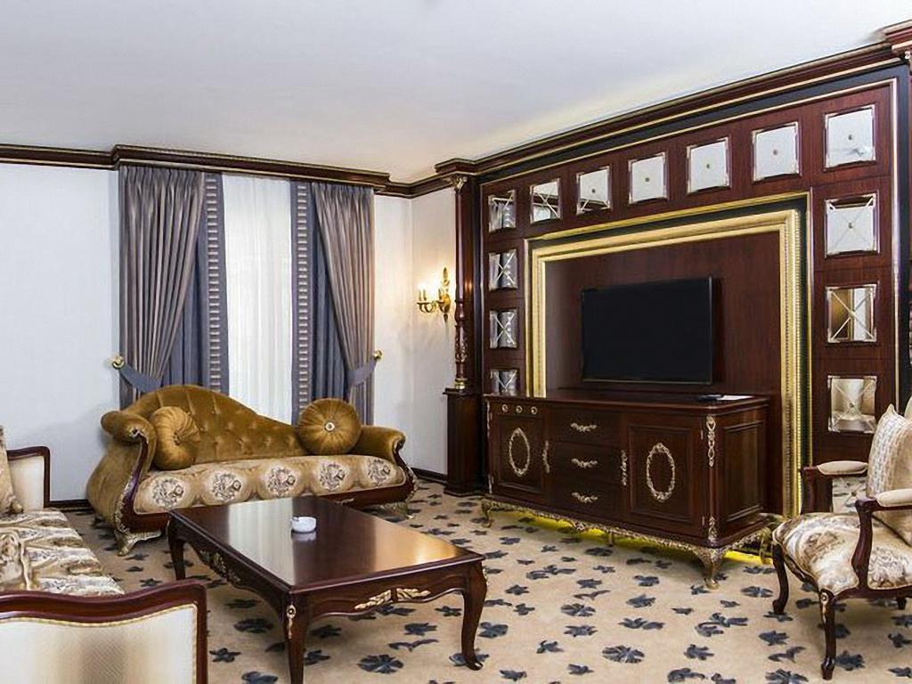 Otel Cassiel